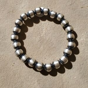 Navajo Pearl Sterling Silver Bead Bracelet